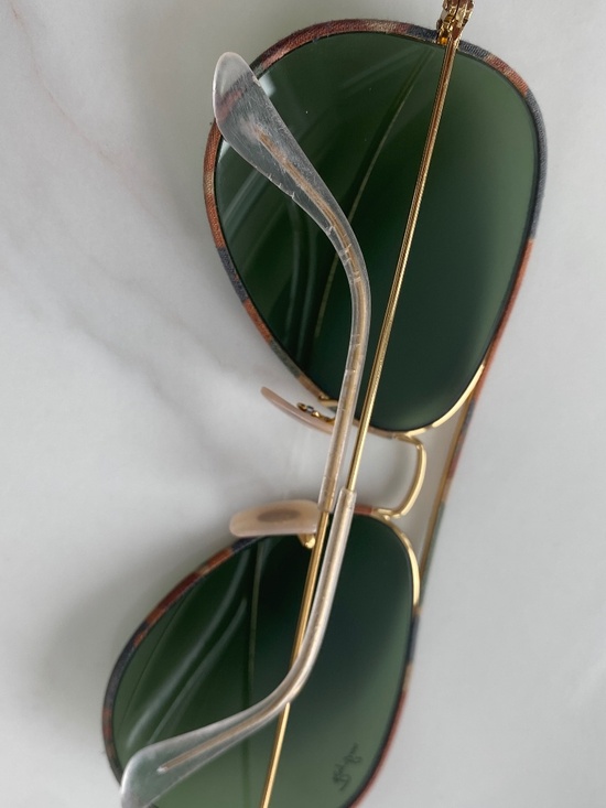 Ray-Ban Aviator Sunglasses - Picture 4 of 4